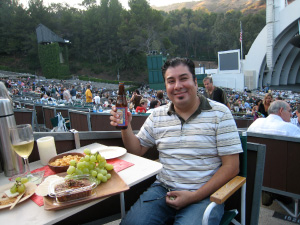 Hollywood Bowl box dining