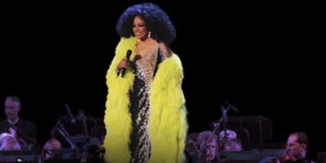 Diana Ross sings memories with the Hollywood Bowl Orchestra.