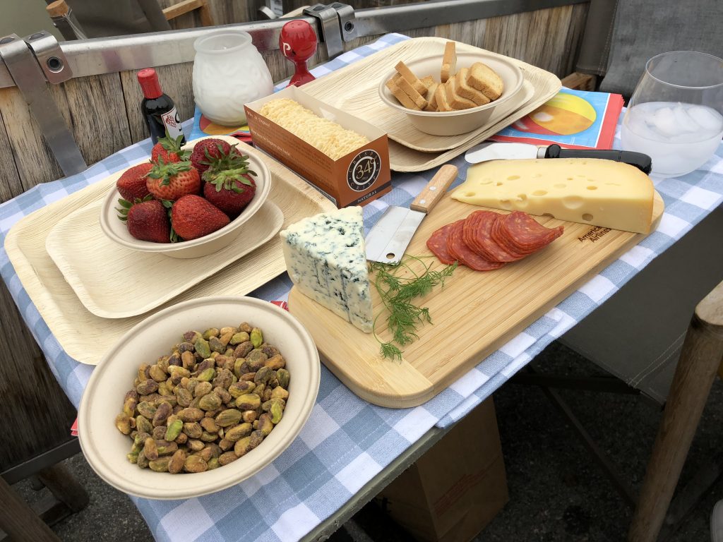 Hollywood Bowl Box Dinning